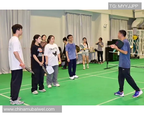 MBA西南联盟2025年羽毛球友谊赛“炽热”开拍 MBA西南联盟2025年羽毛球友谊赛“炽热”开拍
